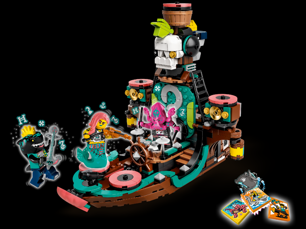 LEGO Punk Pirate Ship